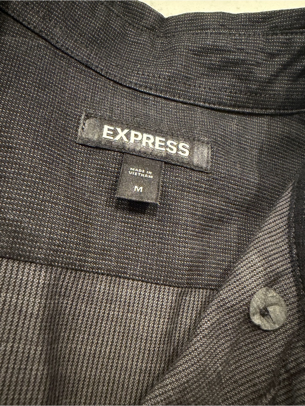 Express Men’s Button-Down Shirt Bundle - Light Gray, Black, Green - Picture 3 of 9